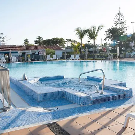 Vila Atos With Private Garden *