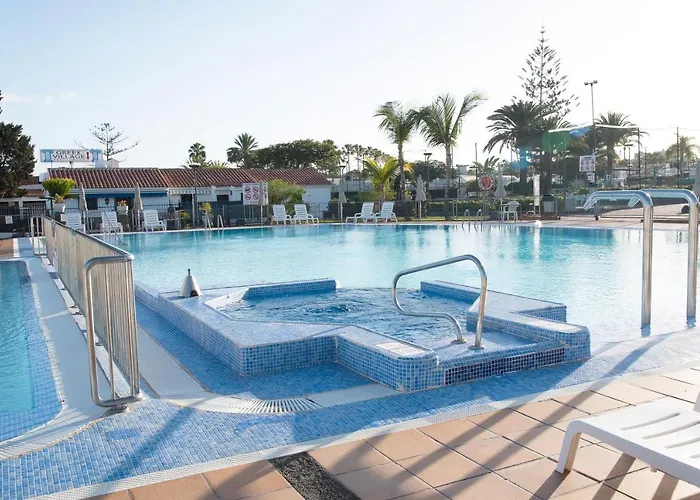 Vila Atos With Private Garden *