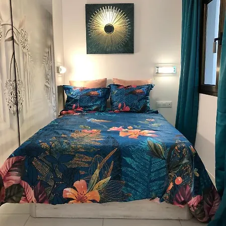 Atos With Private Garden Villa