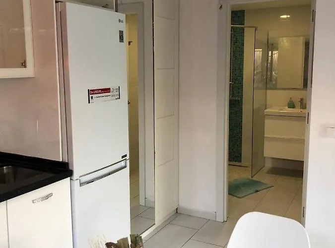 וילה Atos With Private Garden