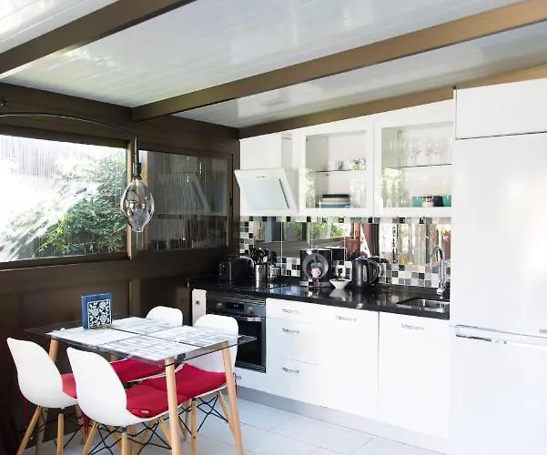 וילה Atos With Private Garden פלאייה דל אינגלז